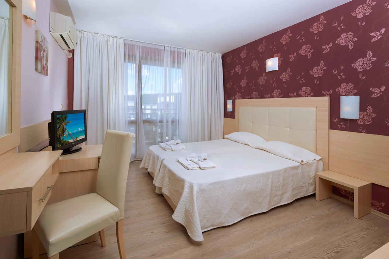 Relax Holiday Complex & Spa サニービーチ エクステリア 写真
