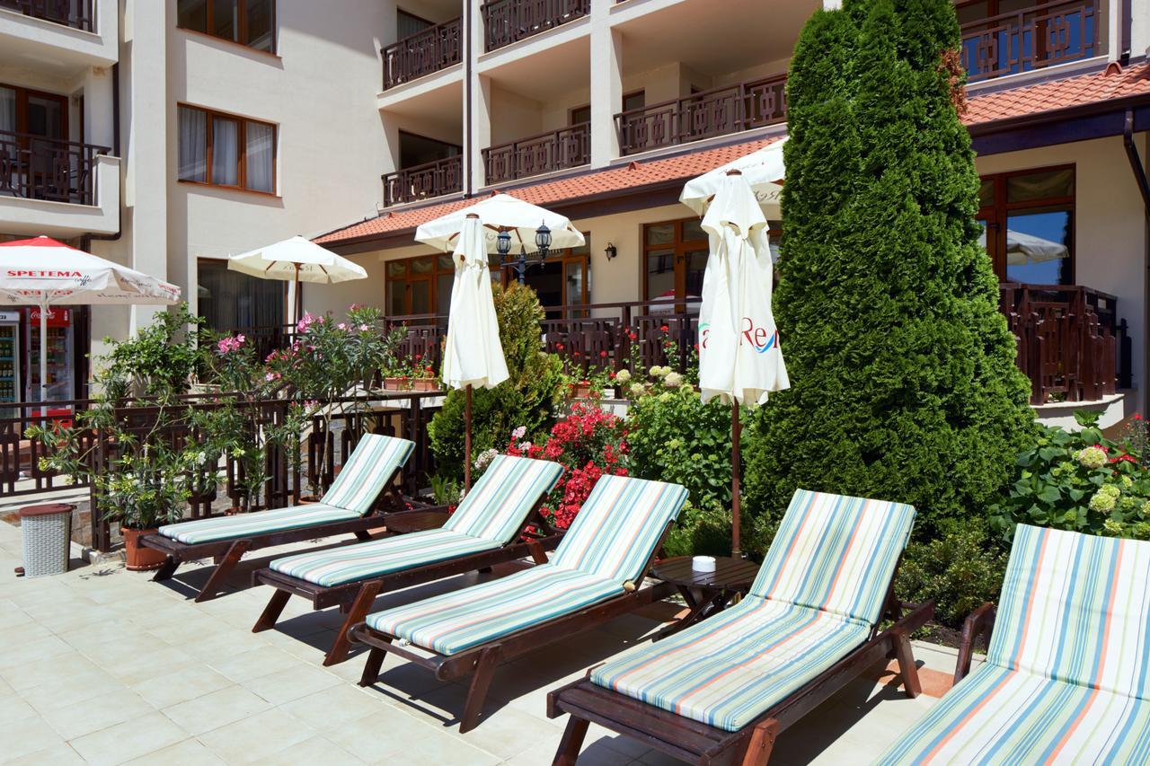 Relax Holiday Complex & Spa サニービーチ エクステリア 写真